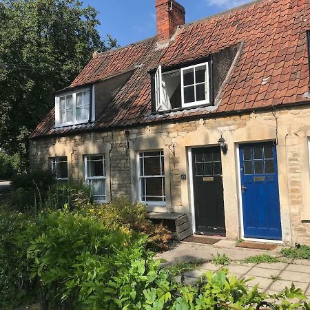 Ham Tree Cottage 트로브리지 외부 사진